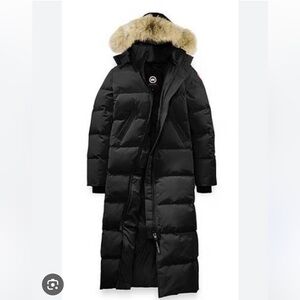 Canada Goose Mystique XXS - Black Puffer Coat with Fur Trim